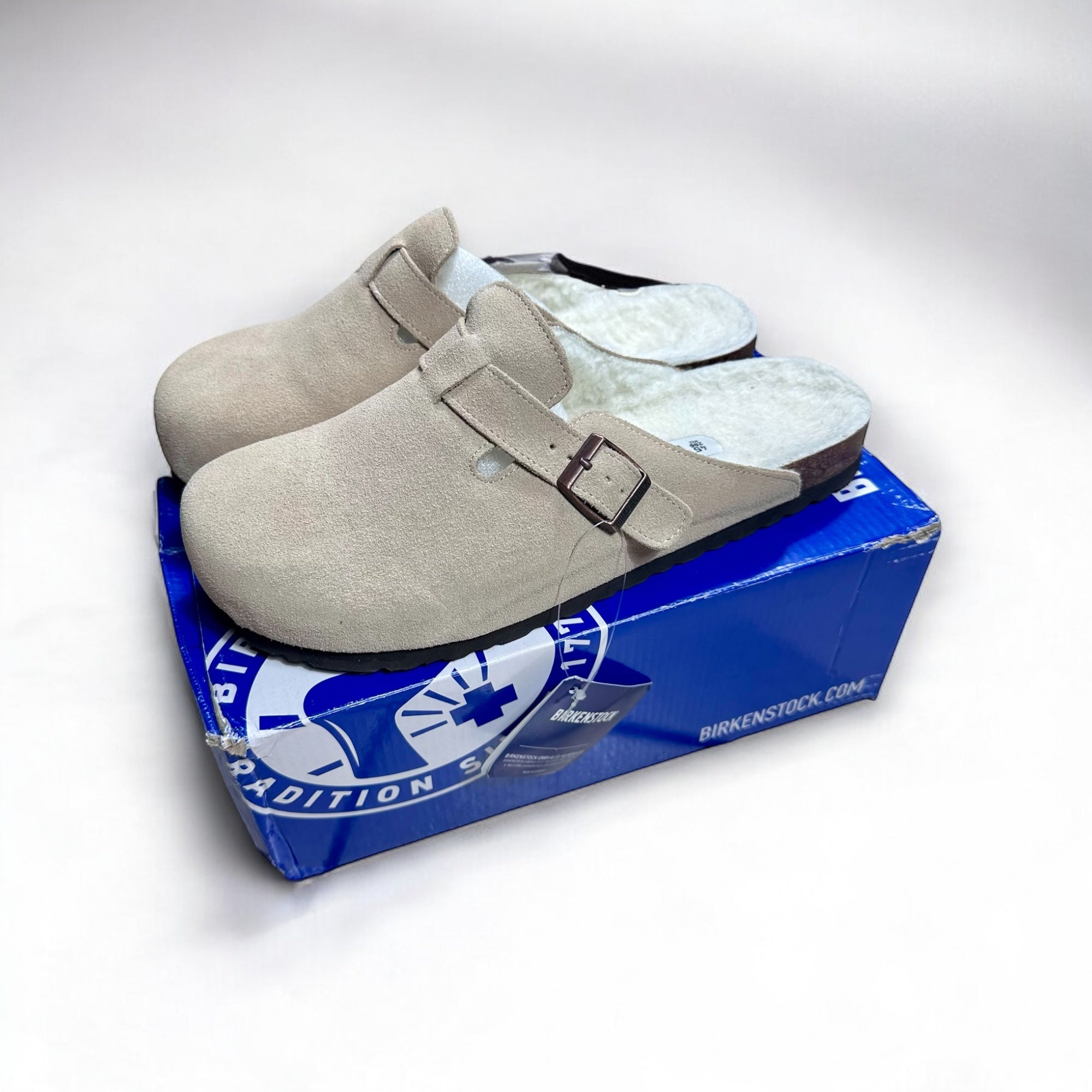 Birkenstock Boston Taupe – Sabots en Suédine avec Boucle | Confort & Style Unisexe 43 Neuve
