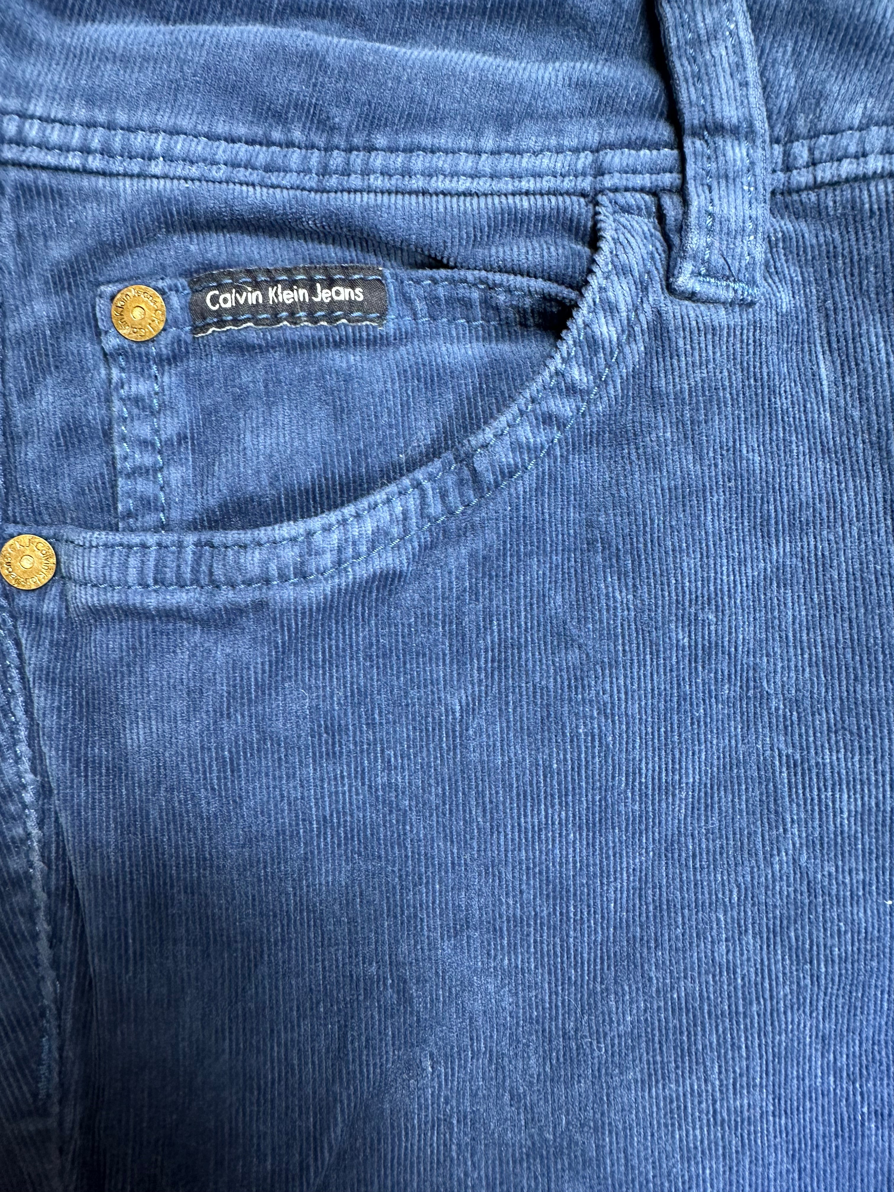 Jean Slim Calvin Klein Velours Bleu Électrique – Pantalon Original Unisexe | Look Tendance W27 L32